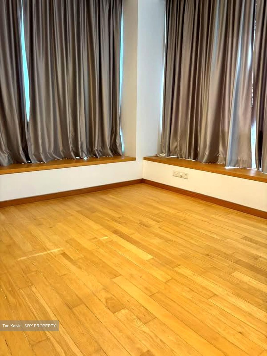 Nouvel 18 (D10), Condominium #582240481